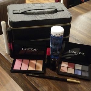 Lancome blush lipstick mascara eyeliner case